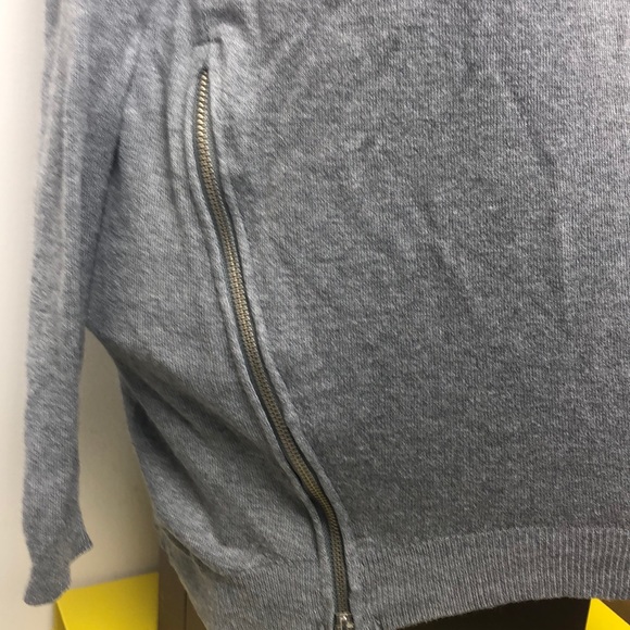 Atmosphere Gray Knit Tunic Pullover Lightweight Sweater Side Zipper Size S - Picture 3 of 6
